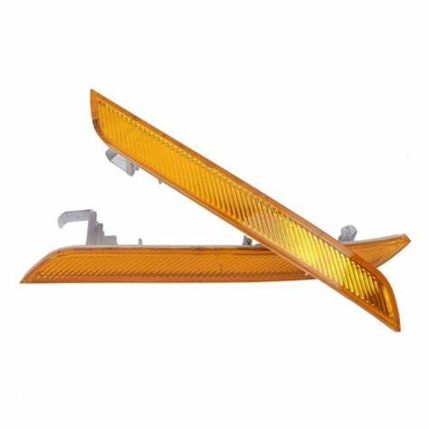 Rear Bumper Reflector Light Lamp For BMW X6E71/X5E70M 2008-2012 Yellow