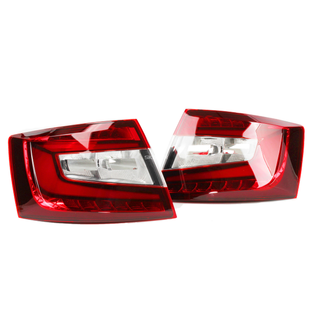 Tail Lights For Skoda Octavia 2018 Brake Lamps/Black 5E5945711 5E5945712