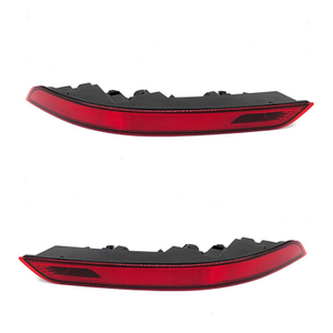 Rear Bumper tail light For Porsche Cayenne 985 2015 958945702 958945701