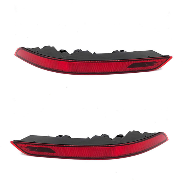 Rear Bumper tail light For Porsche Cayenne 985 2015 958945702 958945701