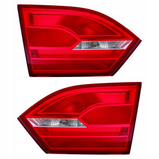 Tail Light For VW Jetta 2015/inside/European version